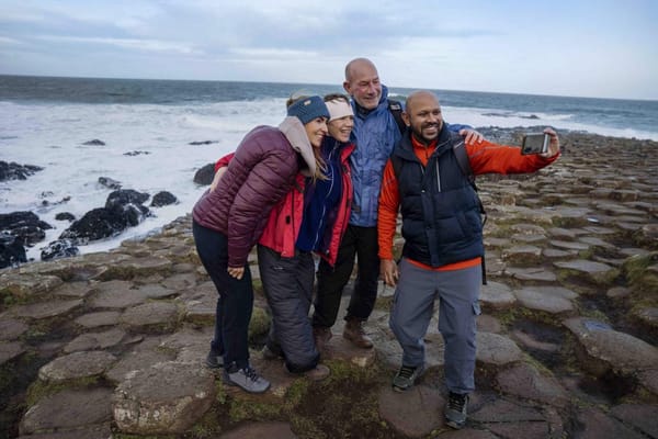 Belfast City & Giant's Causeway Tour